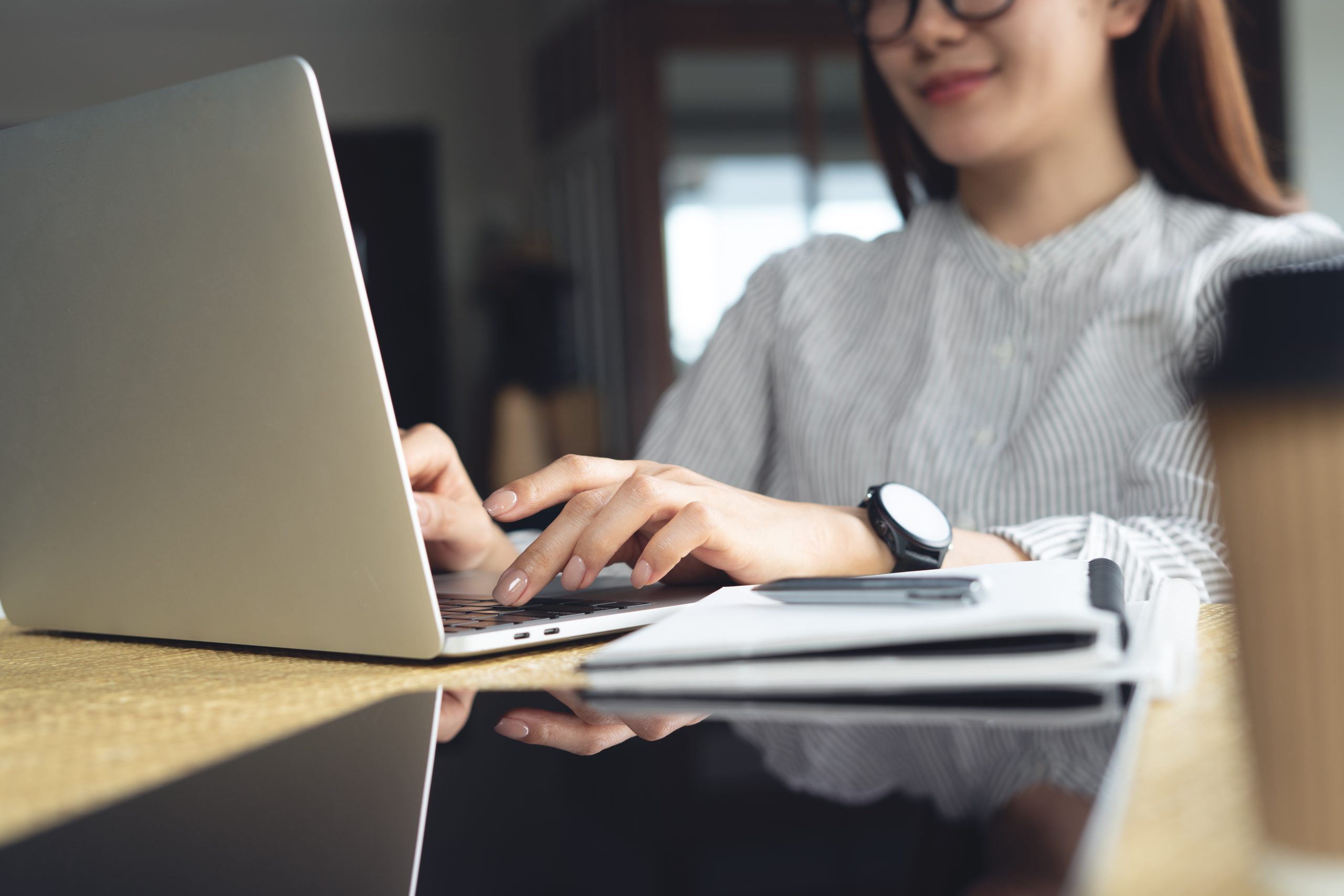 A content writer creating a blog for AI results. Knowing how to write for AI search is important.